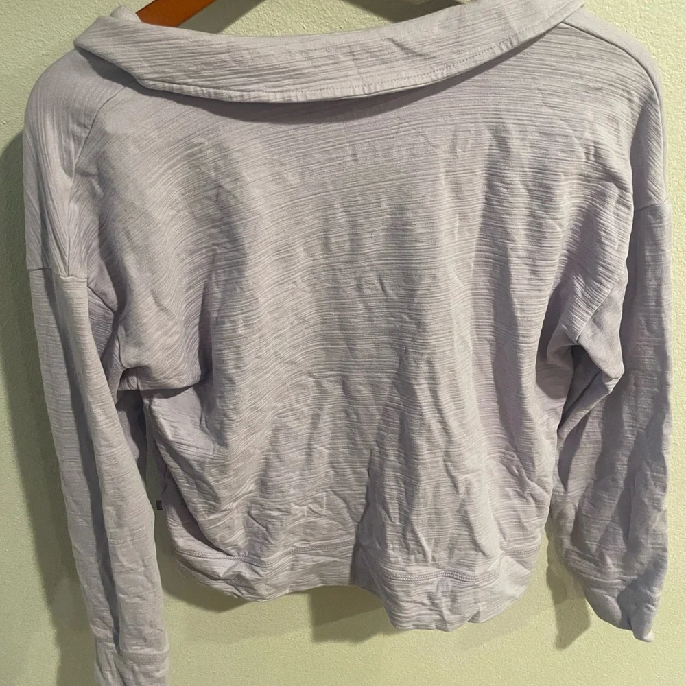Talbots Soft Lavender Knit Top‎ Size Medium - Picture 3 of 5